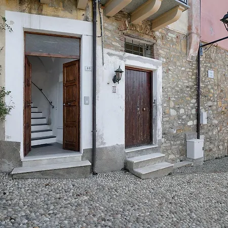 La Casa Incantata 公寓 *